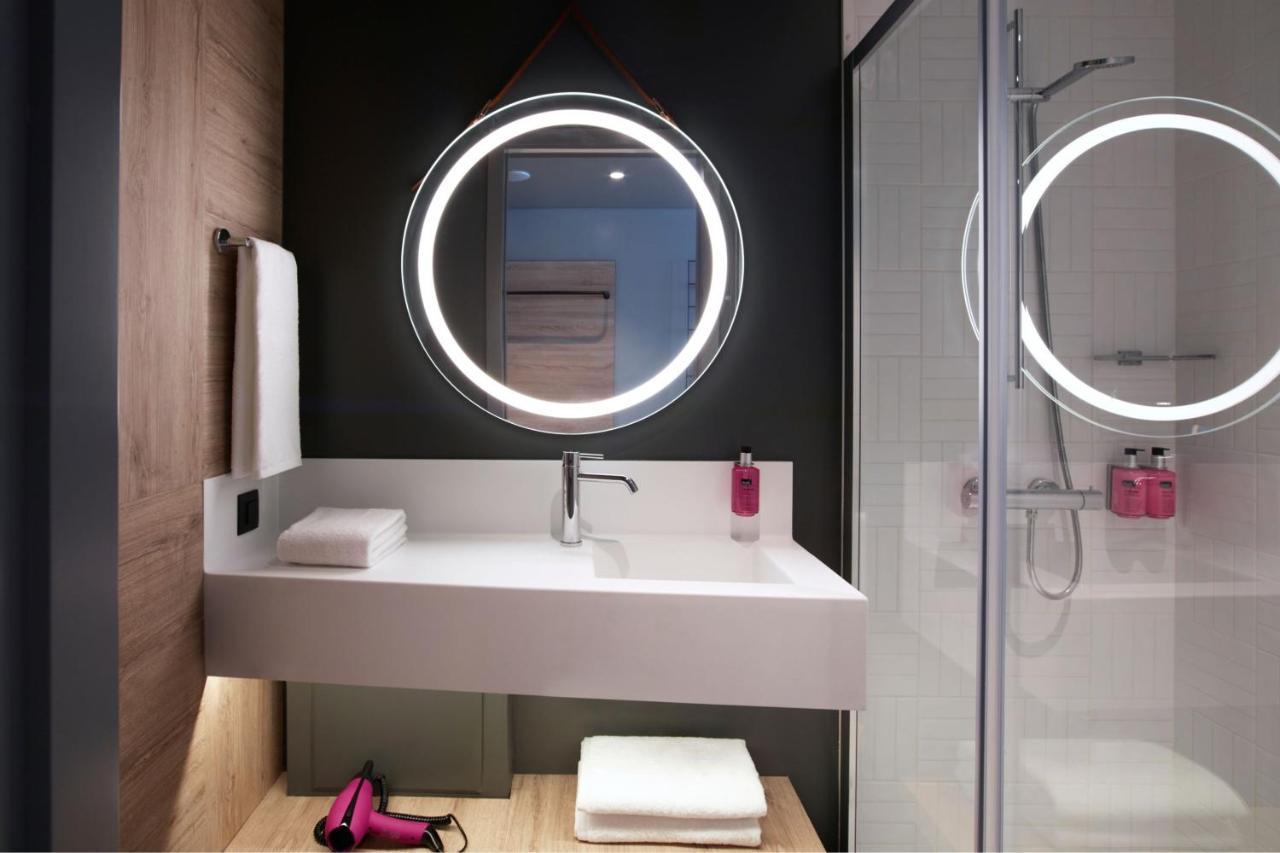 Moxy Athens City Eksteriør bilde