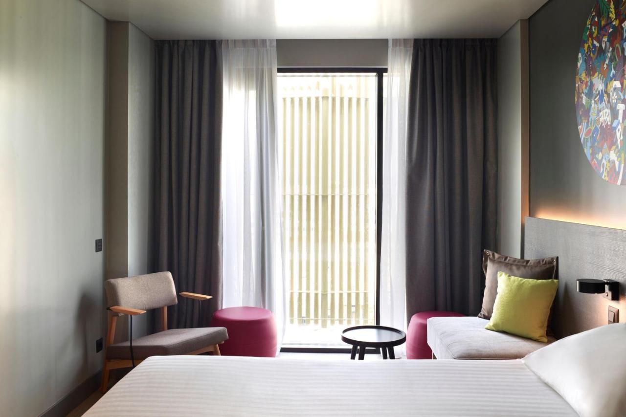 Moxy Athens City Eksteriør bilde