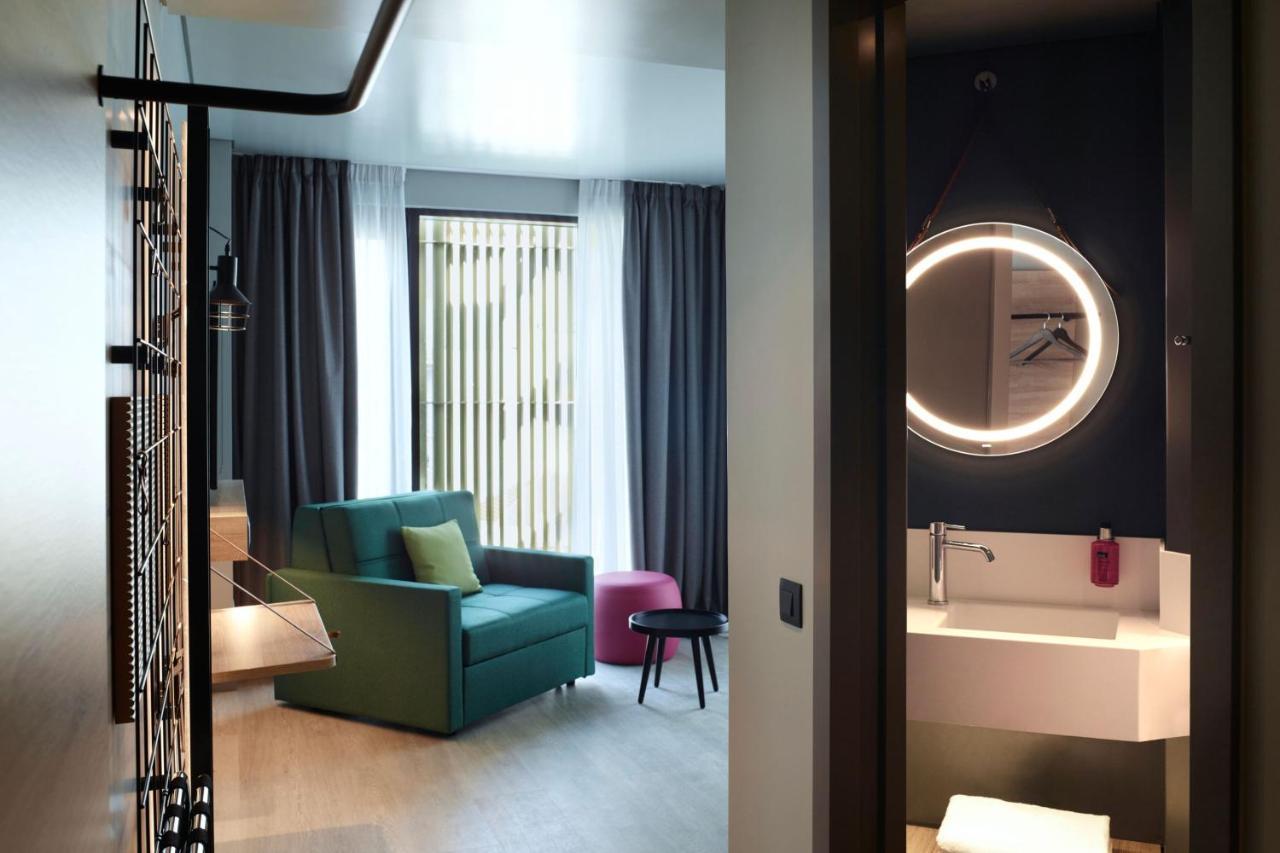 Moxy Athens City Eksteriør bilde