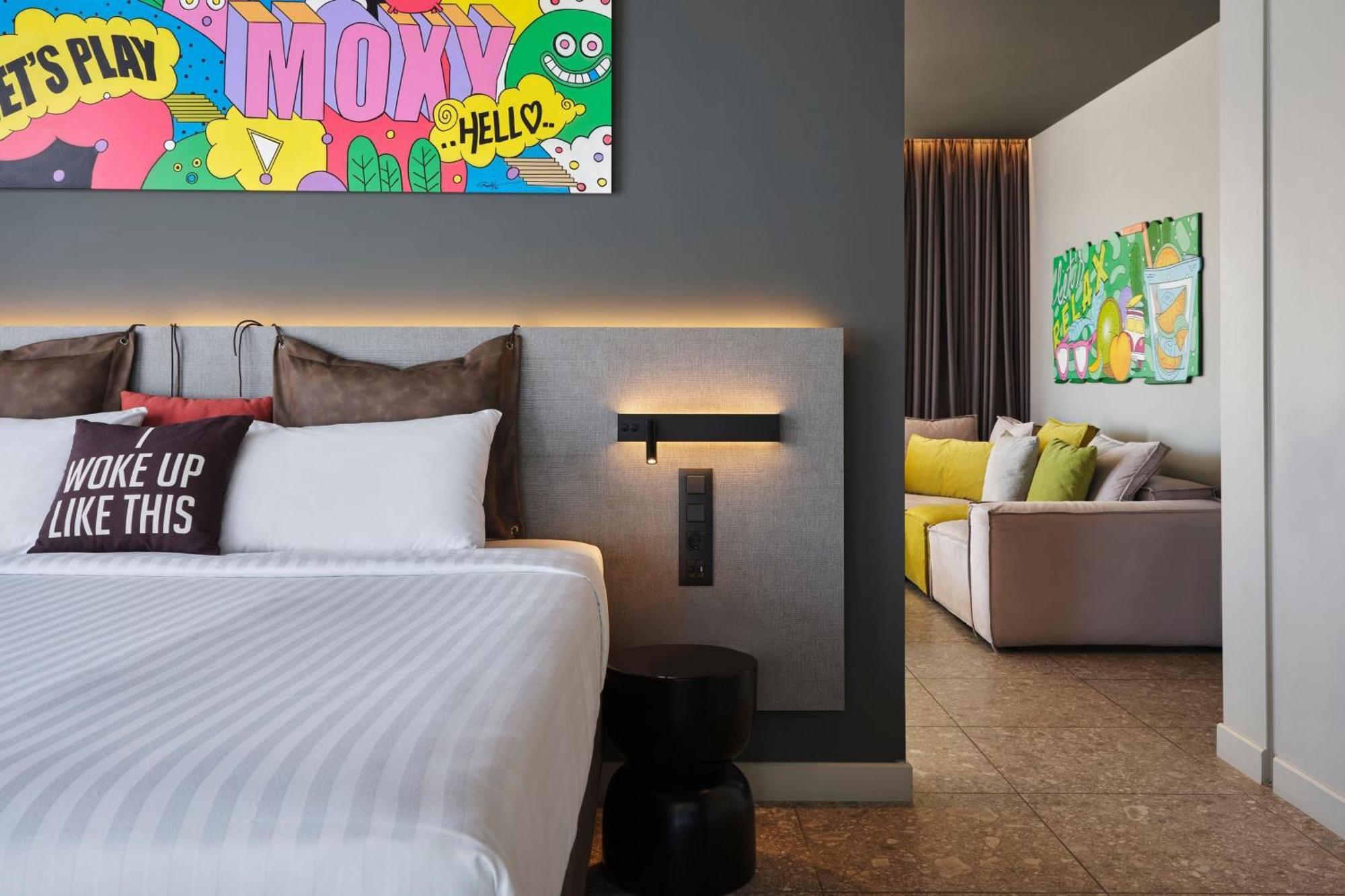 Moxy Athens City Eksteriør bilde